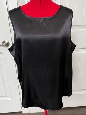 Vintage Black Satin feel Sleeveless Women's Base Top size XL